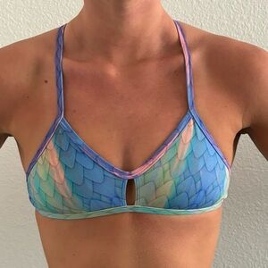 Jolyn Bikini Top (“Vent” size: small)